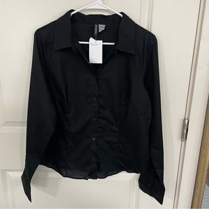 H&M c DIVIDED Black Basic Collar Shirt - Large